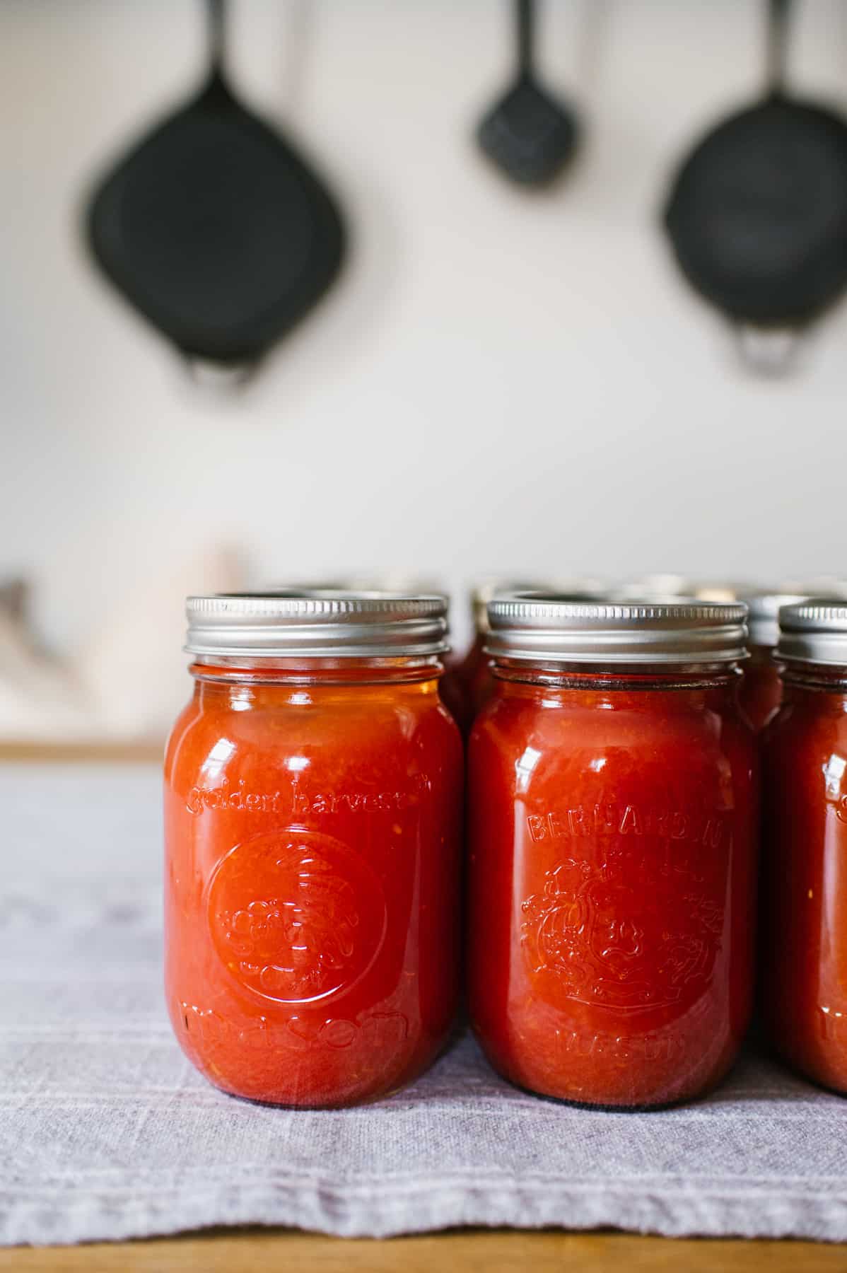 The Best Tomatoes for Canning (Easy Tomatoes Sauce Recipe) The Rooted
